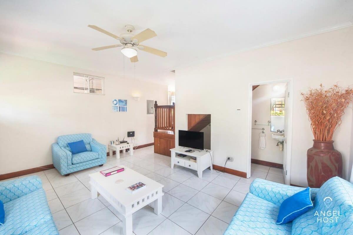 2-Story Townhome With Private Pool, Ideal For Group! Christchurch Eksteriør billede